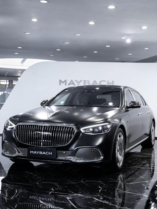 广州232岚图汽车的售后服务让用户无忧出行，迈巴赫未来的豪华车趋势